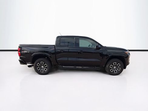 Used 2024 Chevrolet Colorado Z71 w/ Z71 Convenience Package 2 AWD/4WD image 4
