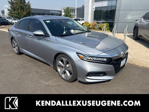 Used 2018 Honda Accord Touring image 1