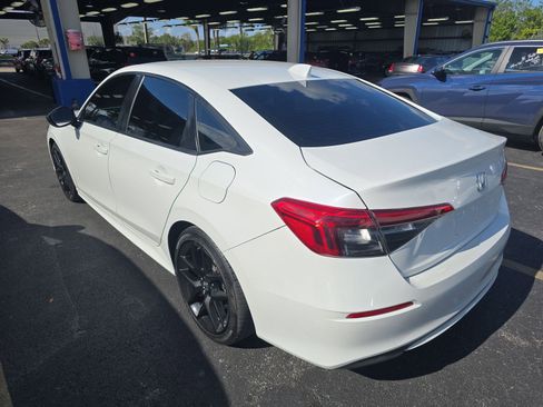 Used 2023 Honda Civic Sport image 7
