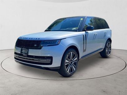 New 2025 Land Rover Range Rover SE