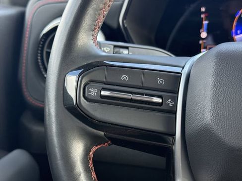 Used 2023 Chevrolet Colorado Z71 image 23