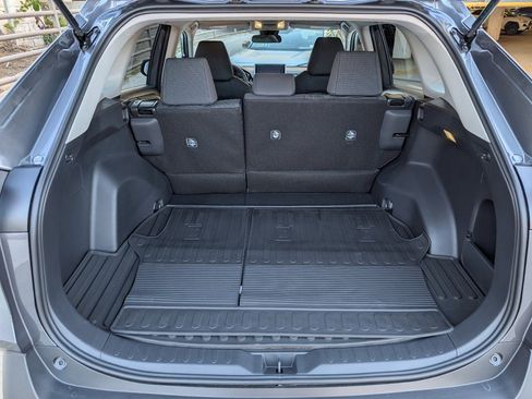 Used 2025 Toyota RAV4 LE image 8