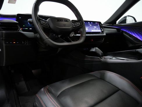 Used 2024 Dodge Charger R/T w/ Plus Group image 12