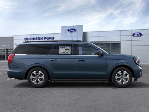 New 2027 Ford Expedition Max Active AWD/4WD image 5