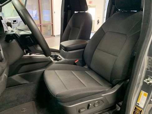 Used 2023 Chevrolet Colorado Trail Boss w/ Technology Package AWD/4WD image 13