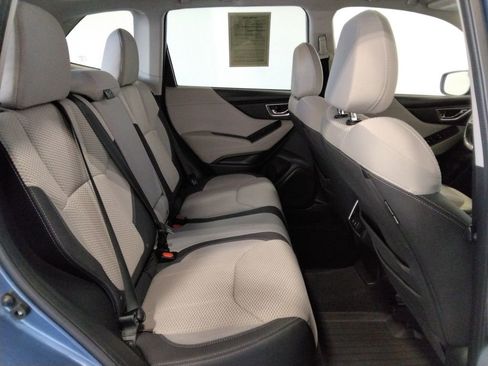 Used 2023 Subaru Forester Premium image 39