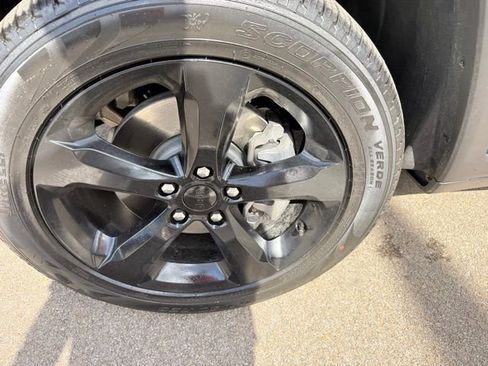 New 2026 Jeep Grand Cherokee L Limited w/ Limited Altitude Package image 28