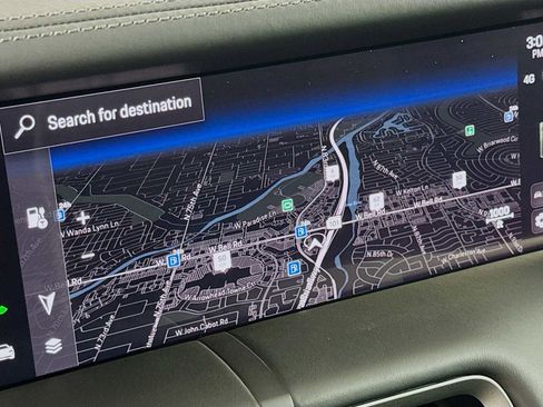 New 2025 Porsche Taycan 4 image 19