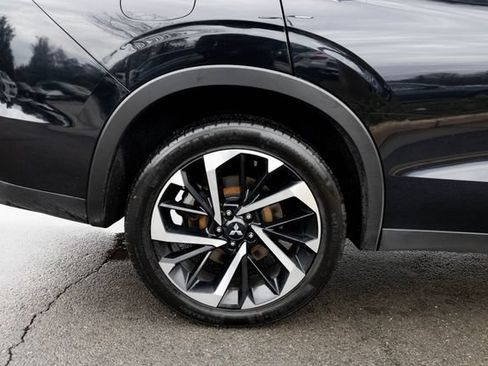 Used 2022 Mitsubishi Outlander ES AWD/4WD image 21