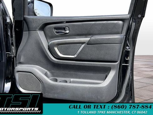Used 2015 Nissan Armada Platinum image 24