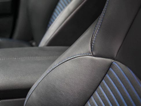 Used 2023 Toyota RAV4 XSE AWD/4WD image 20