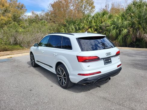 Certified 2025 Audi Q7 2.0T Premium Plus w/ Premium Plus Package image 6