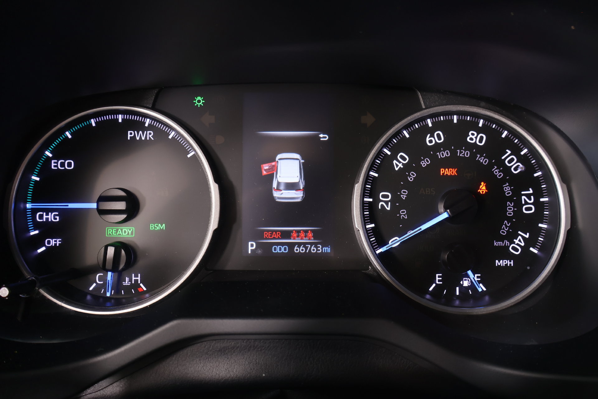 Used 2022 Toyota RAV4 SE AWD/4WD image 4