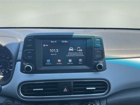 Used 2018 Hyundai Kona SEL w/ SEL Tech Package 02 FWD image 12
