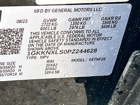 Used 2023 GMC Acadia Denali w/ Denali Ultimate Package AWD/4WD image 35
