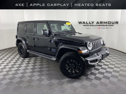 Used 2025 Jeep Wrangler Sahara