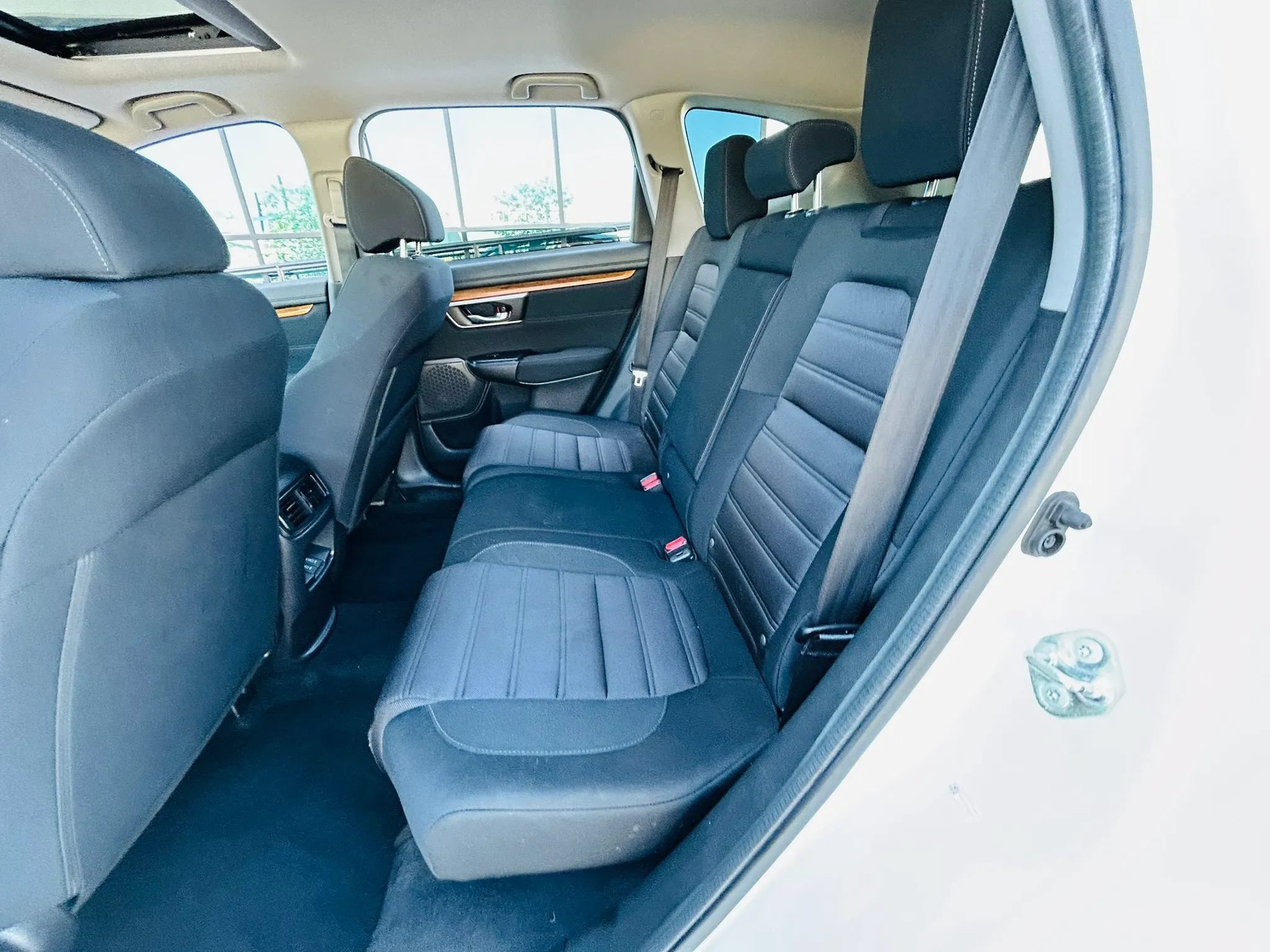 Used 2019 Honda CR-V EX image 28
