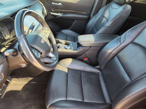 Certified 2022 Cadillac XT4 Sport image 11