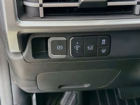 Used 2025 Hyundai Santa Fe XRT AWD/4WD image 12