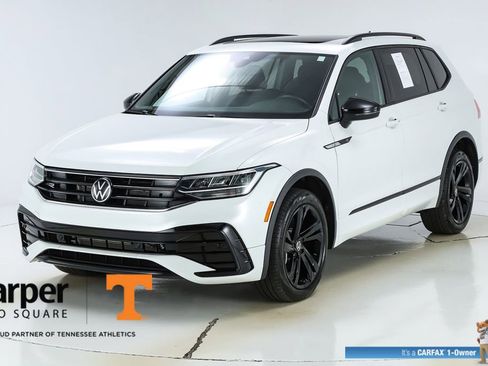 Used 2024 Volkswagen Tiguan SE R-Line FWD image 41