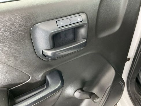 Used 2016 Chevrolet Silverado 3500 W/T w/ Snow Plow Prep Package image 11