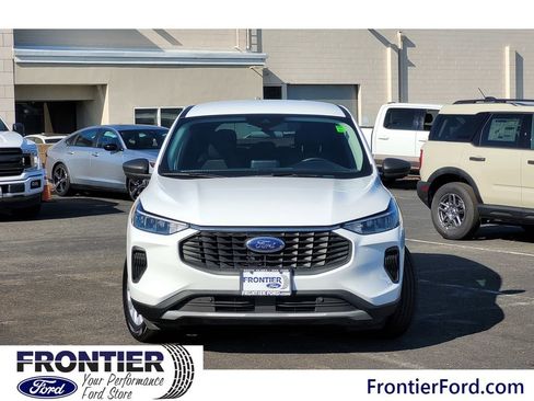 Used 2024 Ford Escape Active image 3