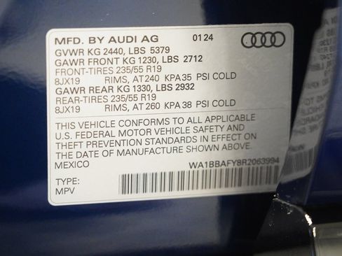 Used 2024 Audi Q5 2.0T Premium Plus w/ Premium Plus Package AWD/4WD image 33