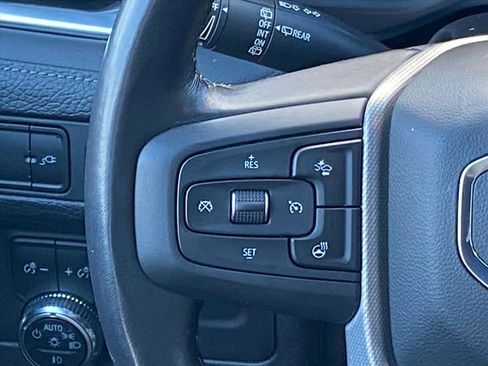 Used 2021 GMC Yukon XL Denali w/ LPO, Illumination Package image 7