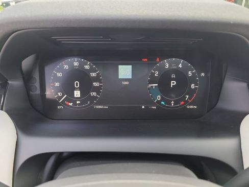 Used 2024 Land Rover Discovery Sport S AWD/4WD image 34