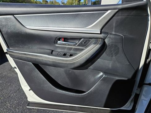 Used 2024 MAZDA CX-90 3.3 Turbo w/ Preferred Plus image 31