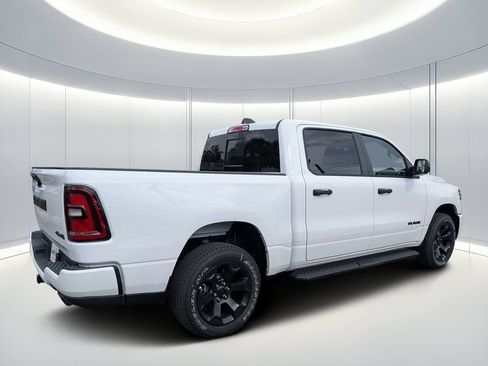 New 2026 RAM 1500 Express AWD/4WD image 4