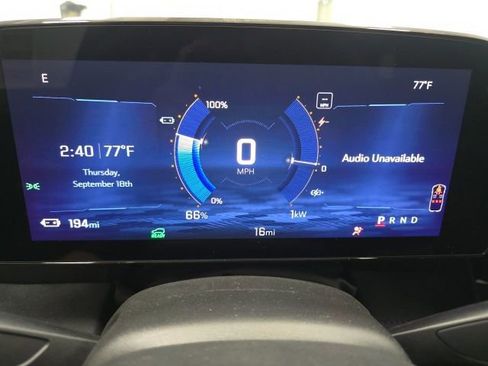 New 2025 Chevrolet Blazer EV RS image 12