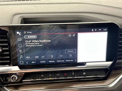 Used 2024 GMC Sierra 1500 Elevation image 11