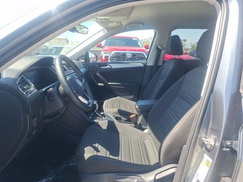 Used 2022 Volkswagen Tiguan S FWD image 14