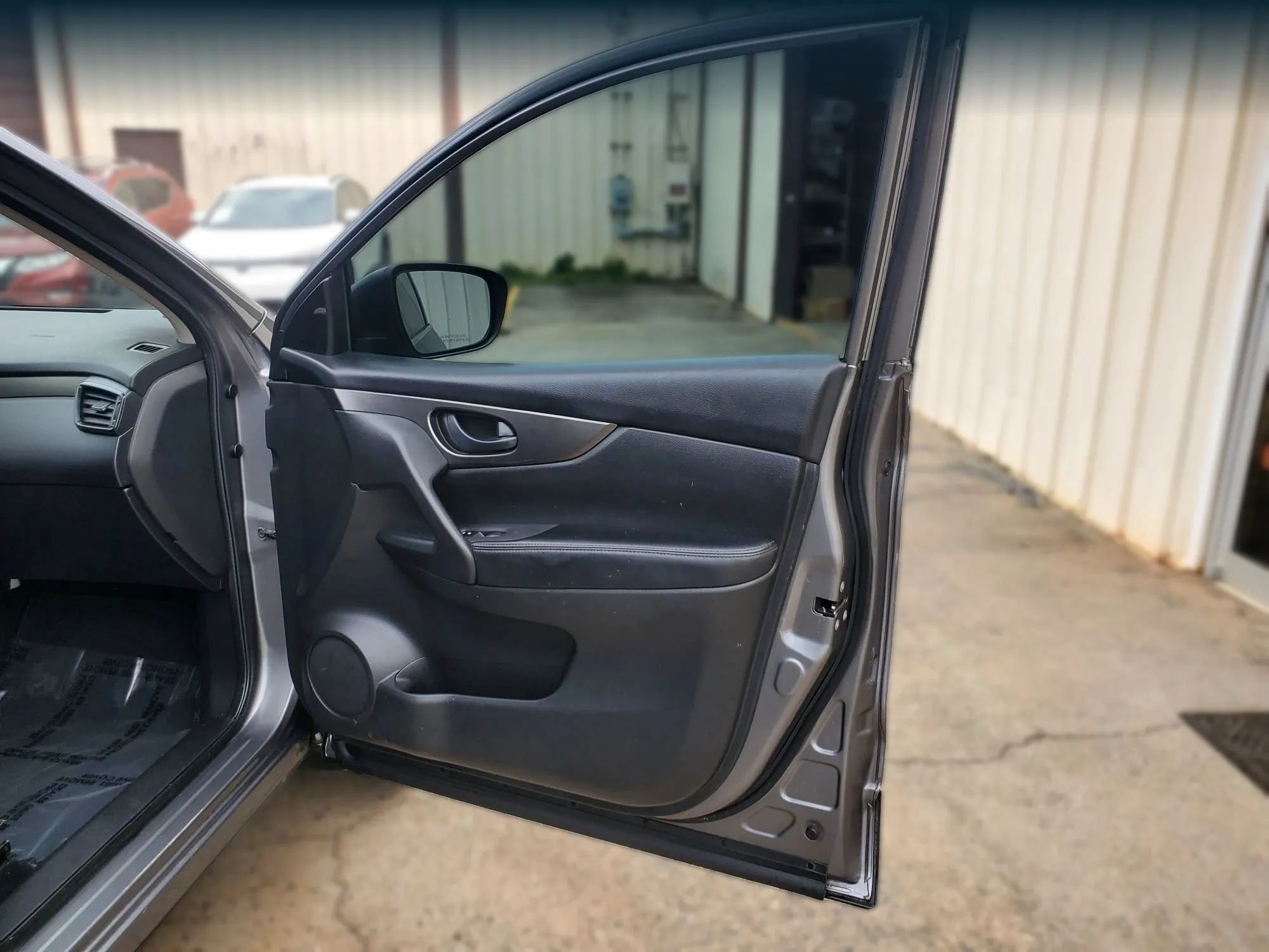 Used 2019 Nissan Rogue Sport S w/ Appearance Package FWD image 16