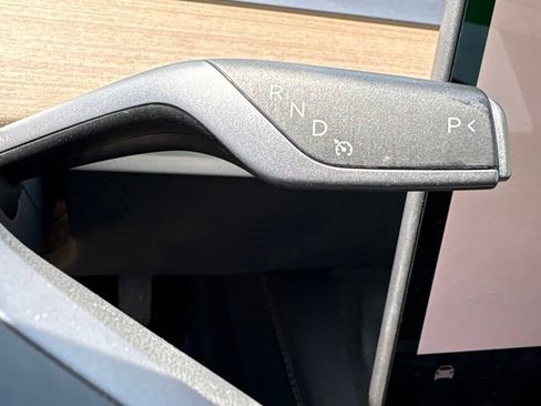 Used 2023 Tesla Model 3 Long Range AWD/4WD image 25