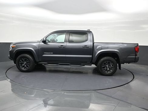 Used 2023 Toyota Tacoma SR5 w/ Technology Package RWD image 2
