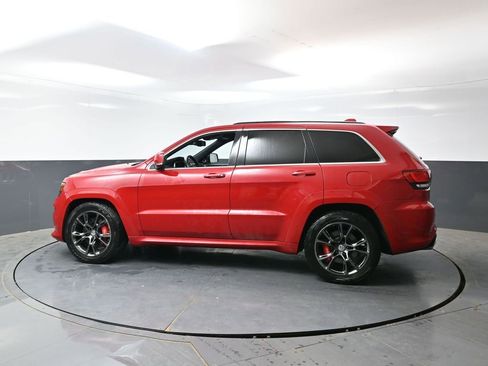 Used 2014 Jeep Grand Cherokee SRT8 w/ Luxury Group II AWD/4WD image 10