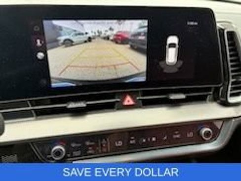 Used 2024 Kia Sportage SX FWD image 11