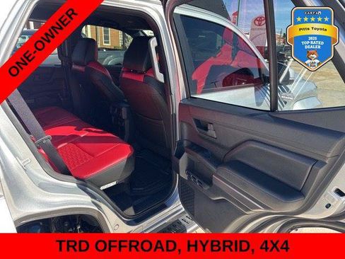 Certified 2025 Toyota 4Runner TRD Off-Road AWD/4WD image 13