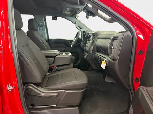 New 2026 Chevrolet Silverado 2500 Custom w/ Custom Value Package AWD/4WD image 12