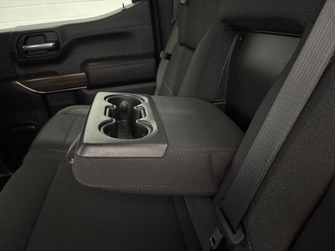 Used 2021 Chevrolet Silverado 1500 LT Trail Boss w/ Bed Protection Package image 31