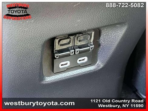 Used 2024 Toyota RAV4 XLE w/ Convenience Package AWD/4WD image 19
