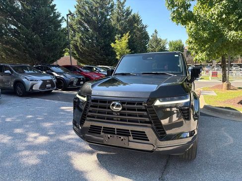 Certified 2024 Lexus GX 550 w/ Accessory Package (2T) AWD/4WD image 2