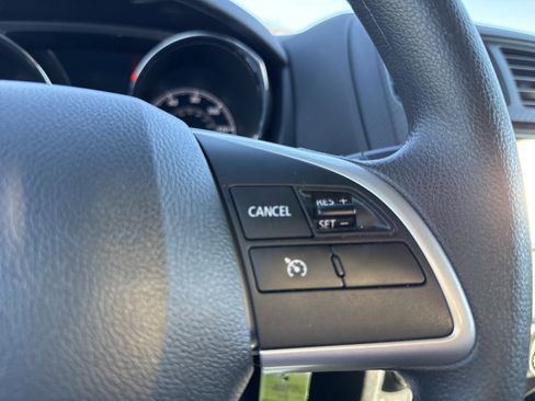 Used 2025 Mitsubishi Outlander Sport ES image 18