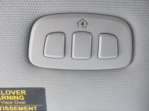 Used 2022 Lincoln Corsair AWD w/ Premium Package image 44