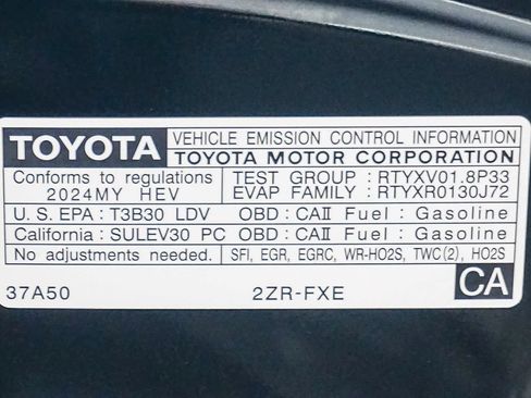 Certified 2024 Toyota Corolla LE image 29