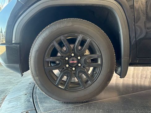 Used 2019 GMC Sierra 1500 Elevation w/ Elevation Value Package RWD image 12