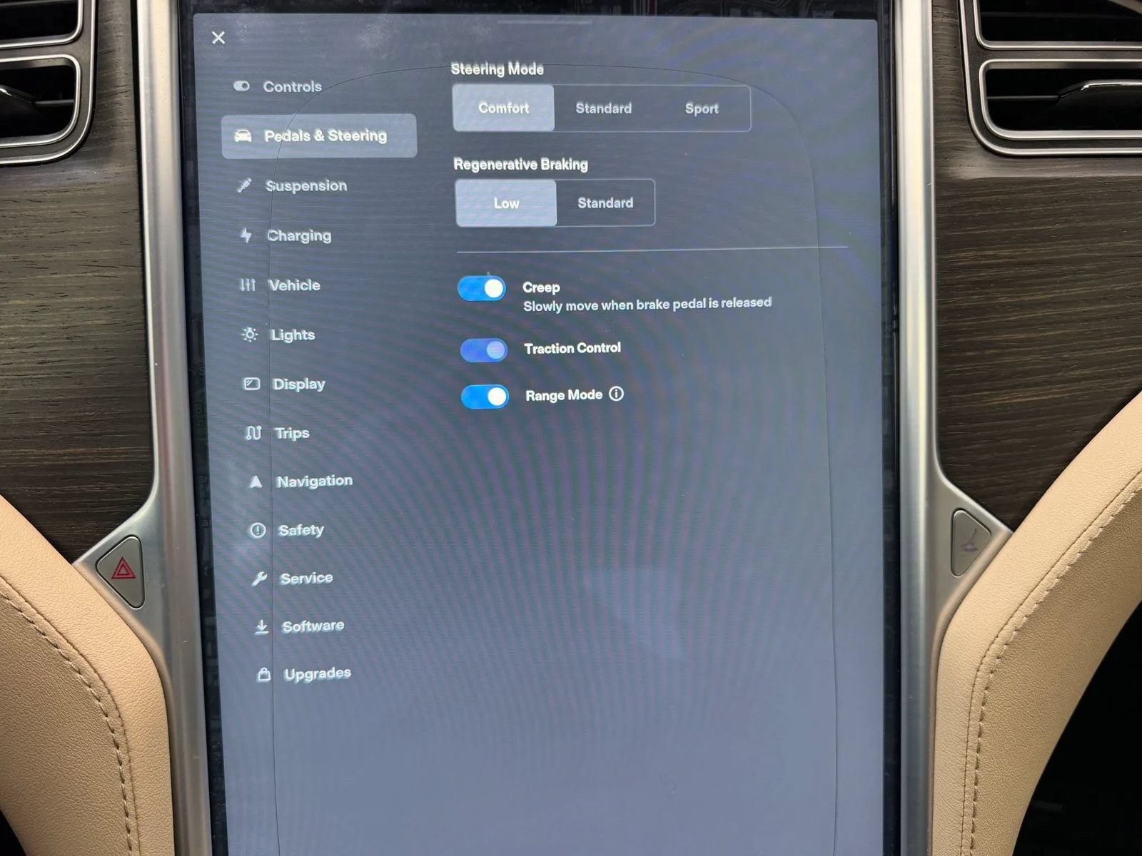 Used 2014 Tesla Model S 85 RWD image 25
