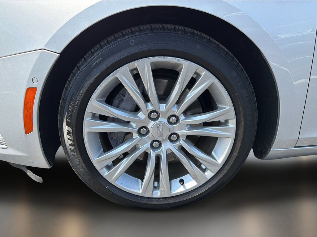 Certified 2018 Cadillac XTS Luxury FWD image 10